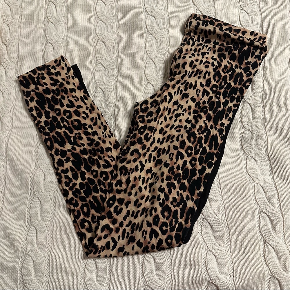 Forever 21 Leopard Leggings Tan / Black NWT